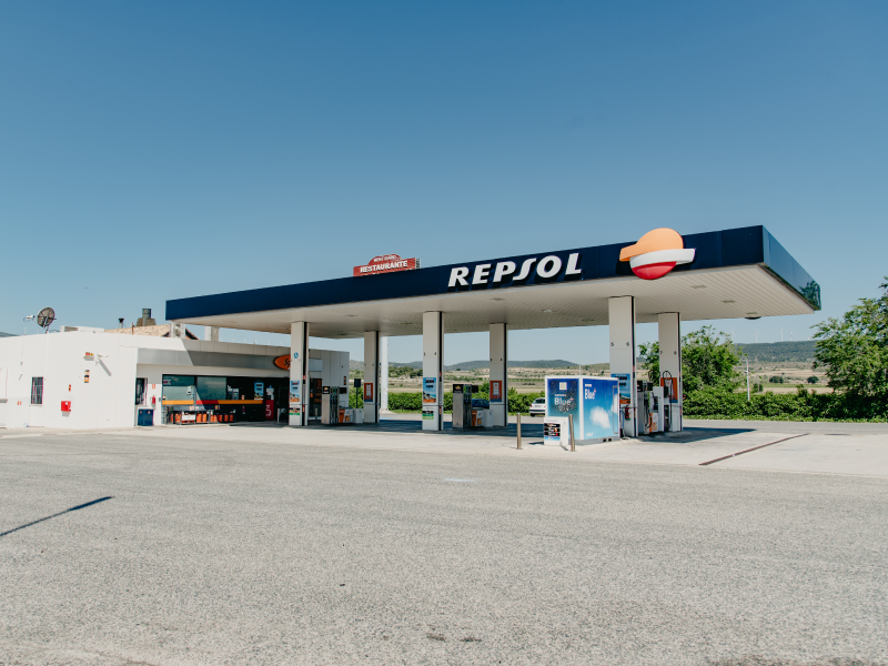 Estación De Combustible Valiente Gas