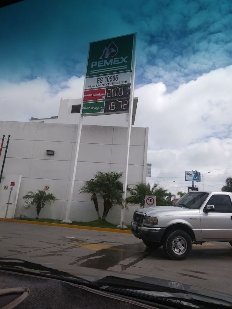 Gasolinera El Paisa S.A. de C.V.
