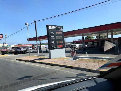 Las mejores gasolineras cerca de mà en Guananico