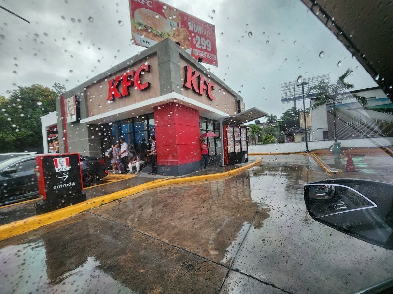 Next • Av. Sabana Larga