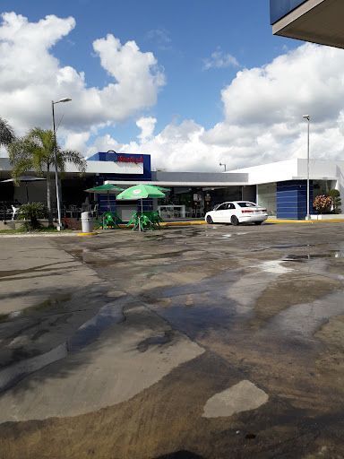 Petromovil, San Francisco de Macorís